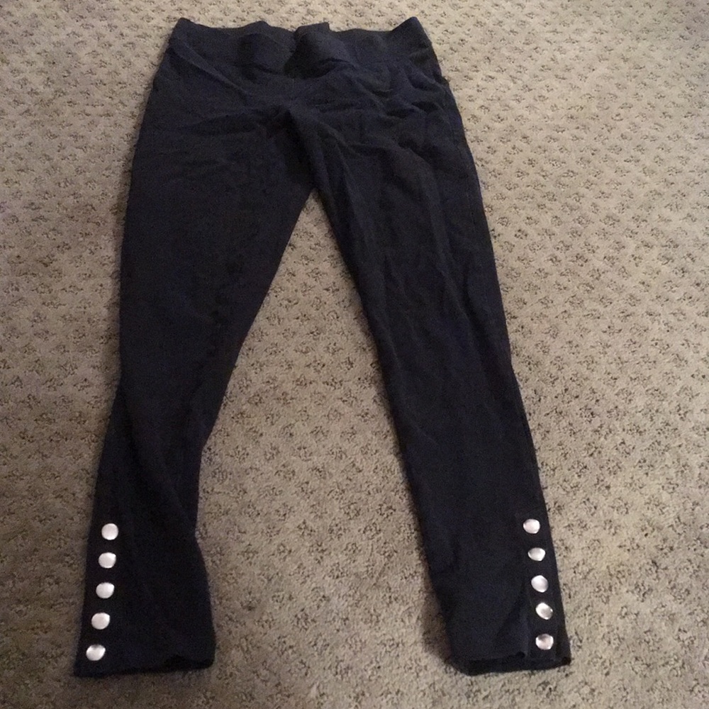 Black leggings
